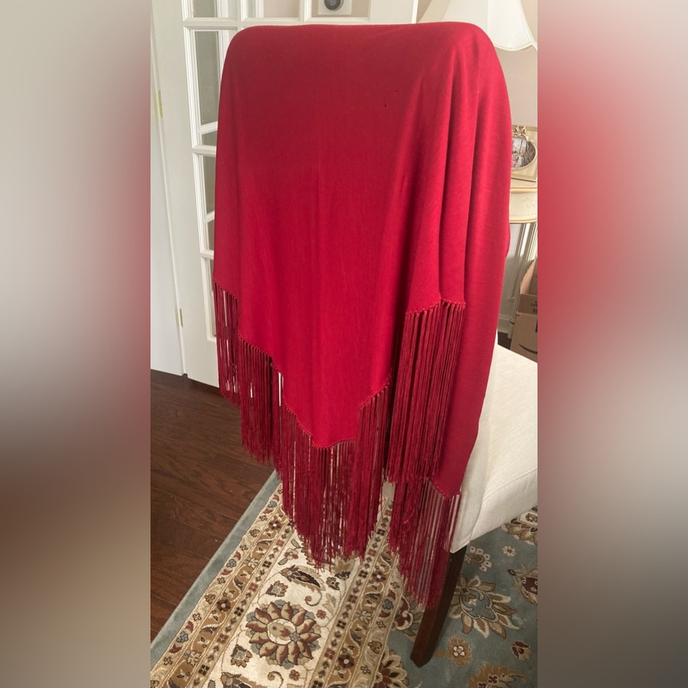 Saks Fifth Avenue 100% wool scarf. Vintage. Made in Italy.